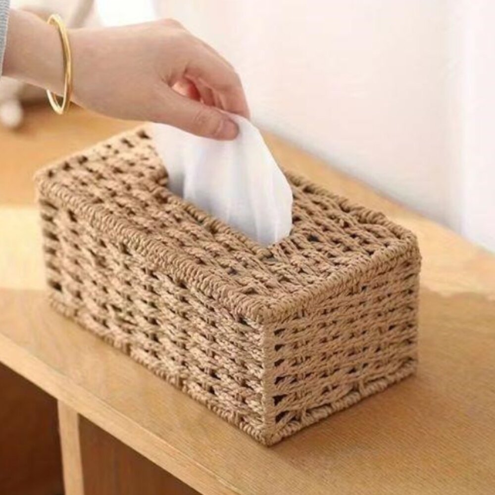 WICKER TISSUE BOX